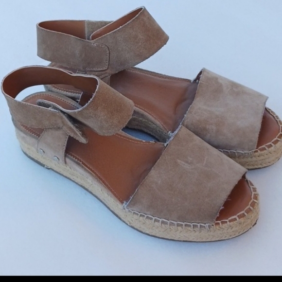 SARTO Women's Tan Espadrille Sandals - Picture 7 of 7